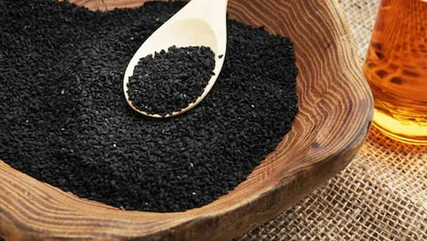 تصویر 2 از قیمت خرید سیر سیاه فله همدا + فروش ویژه